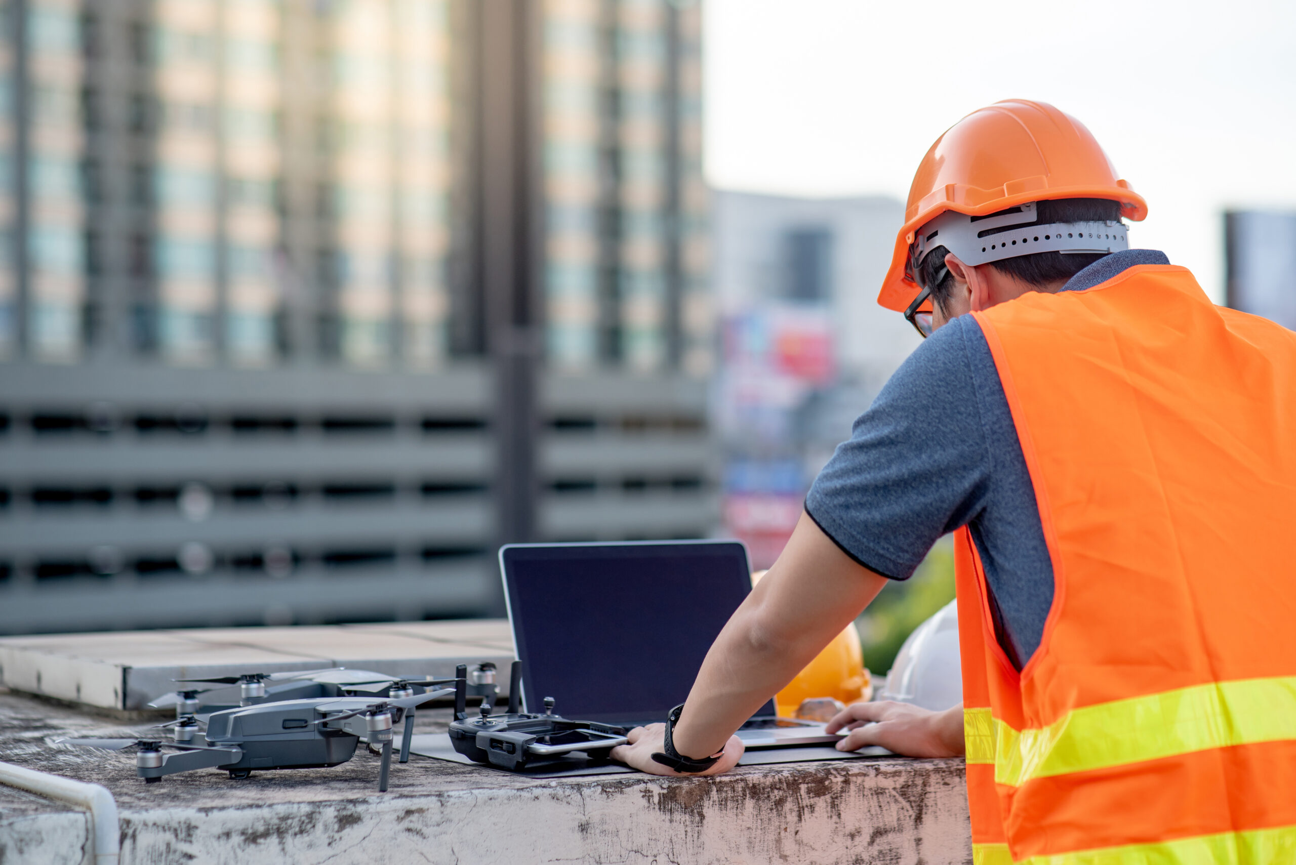 electrician on computer